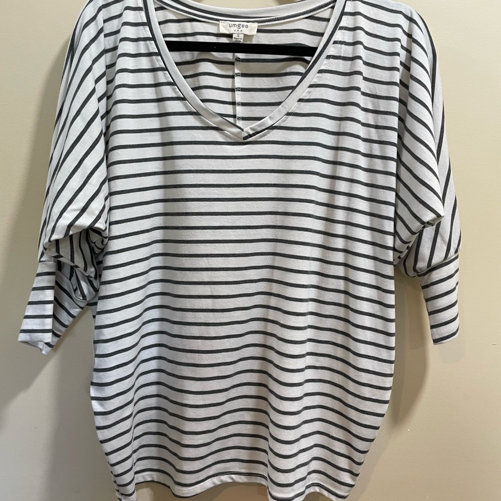 Umgee Black and White Striped Long Sleeve Top